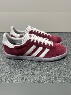 Adidas Gazelle Collegiate Burgundy Shoes Sneakers Red B41645 | Men’s Size 9.5